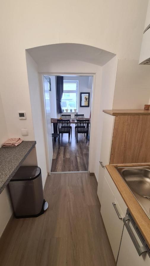 City Apartment Mit Direktzugang เวียนนา ภายนอก รูปภาพ